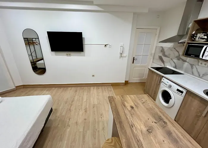 Miramar Guest house 3*